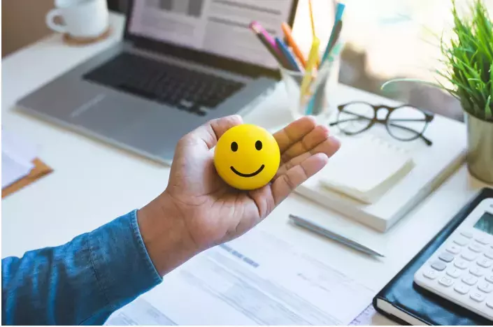 6 Clear Signs of a Psychologically Safe Workplace (And Why It Matters)