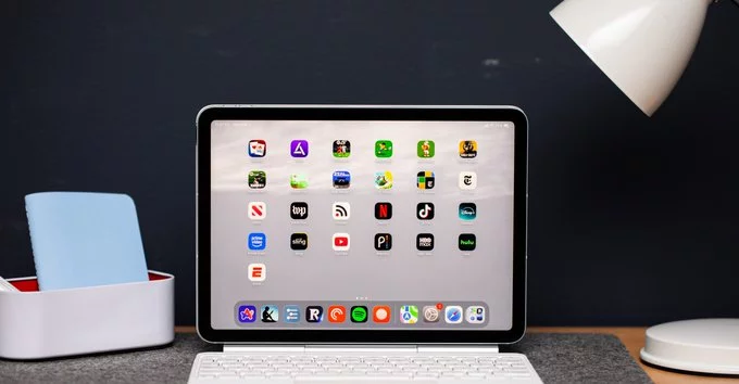 Apple iPad Air M4 Review: Faster, But Is It Worth It?