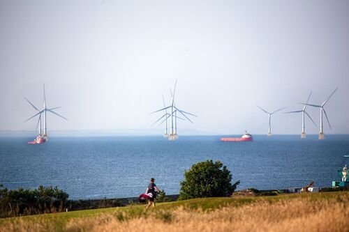 Total Weighs Selling Sale in Giant Scottish Wind Farm