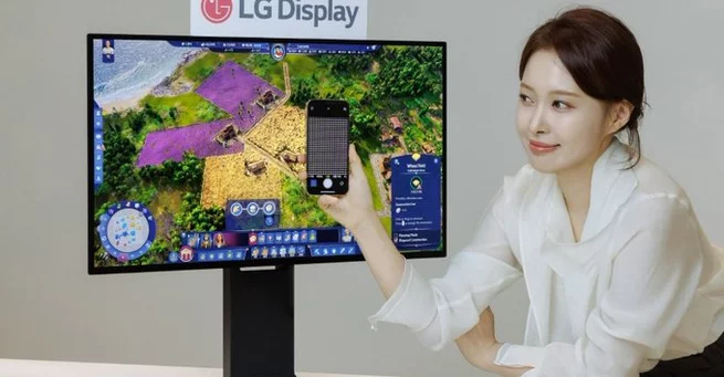 RGB OLED Gaming Monitors: Clearer Text Ahead