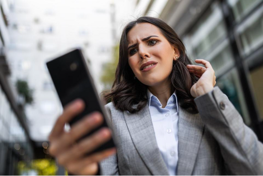How To Overcome LinkedIn Anxiety in 2025