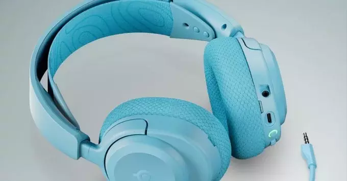 Nova 3P Headphones: 260g, 50% Off at Woot