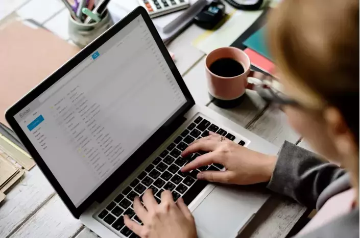 How to Follow Up After a Job Rejection and Ask for Constructive Feedback