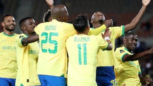 Sundowns, Chiefs Set For Heavyweight Clash