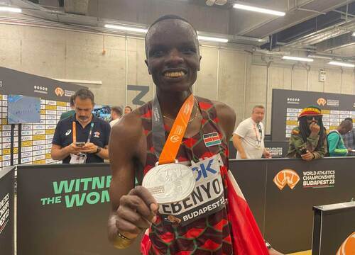 Simiu Recounts Girlfriend’s Call That Inspired Maiden World Championships Medal
