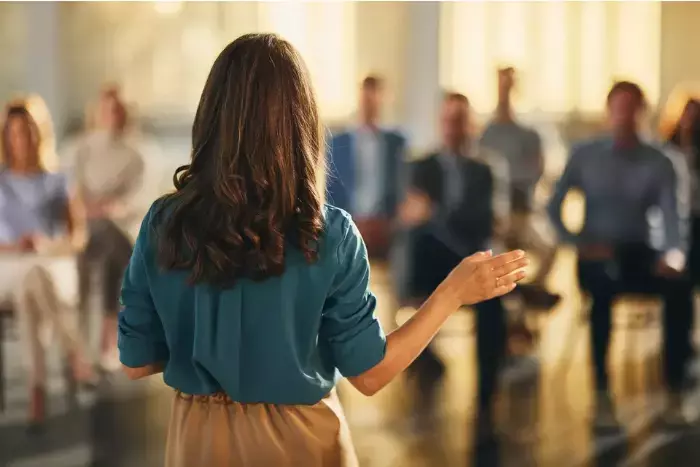 How to Make Your Expertise Visible Through Connection