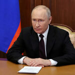 Russia Withstands Sanctions Pressure, Putin Says