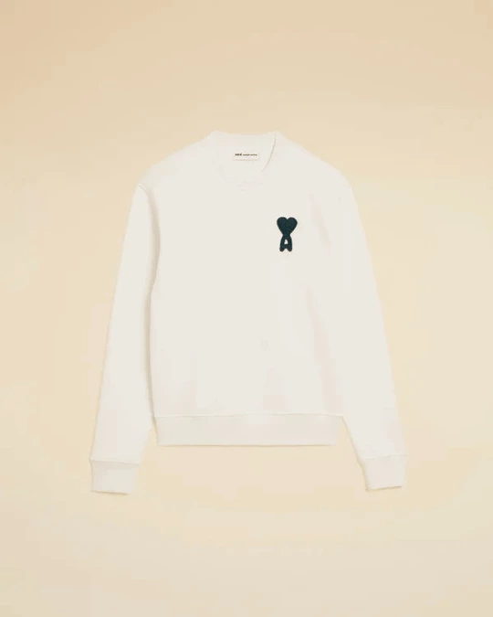 Why Is French-Inspired Sweatwear Perfect for Modern Wardrobes?