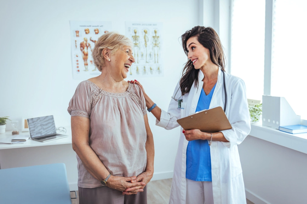 Female Family Doctors Accepting New Patients: What You Need to Know