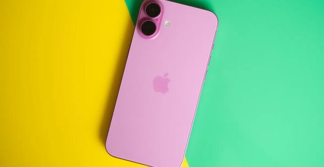 Apple Shifts More iPhone Production to India from China