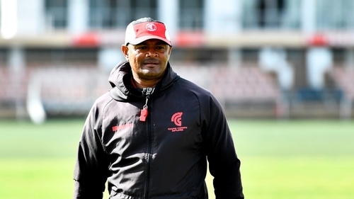 Spurs Take Aim At Arrows