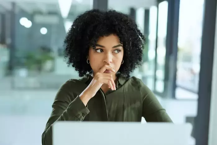 7 Clear Signs You’ve Outgrown Your Job (And What to Do Next)
