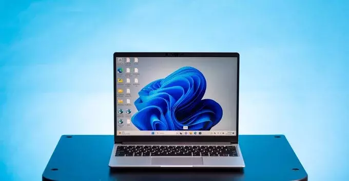 Laptop 13 7040 Mainboards: In-Warranty & Out-of-Warranty Replacement