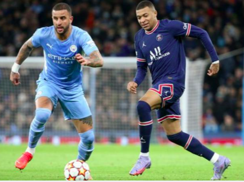 Walker Cannot Play In Man City System — Guardiola