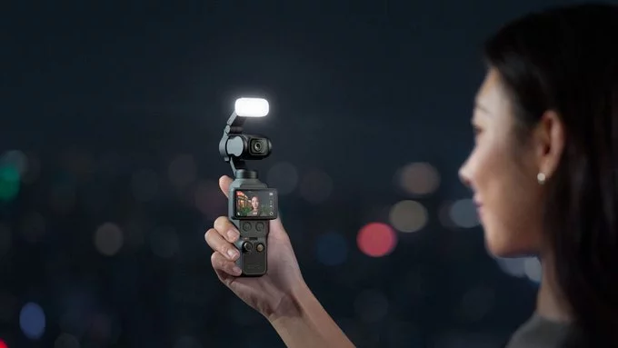 Insta360 Vlogging Camera: Detachable Remote Control Unit Leaked