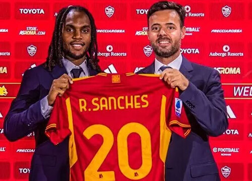 Roma Sign Paredes And Sanches From Paris Saint-Germain