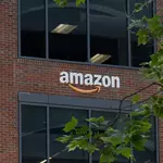 Amazon FBA at 20: What Founders Gain—and Give Up