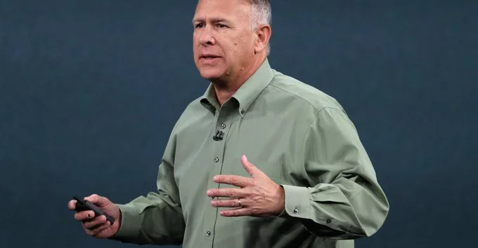 Phil Schiller Steps Down from App Store and Events Roles
