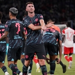 Guardiola Says City's 'New Generation Is Coming'