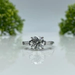 Jewellery Shops Henley for Bespoke Engagement Rings and Expert Guidance