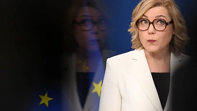 Age-Gated Internet: Why Users Are Turning to VPN Apps and What the EU’s New Rules Mean