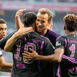 Kane Scores First Goal For Bayern