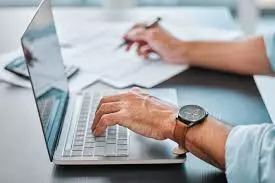 UAE jobs: 7 out of 10 employees plan to look for new roles in 2026