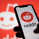 Reddit Launches Moderator Rewards Program Amid Sitewide Discontent