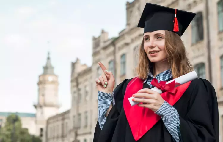 How Consultants Help Students Study in Ireland