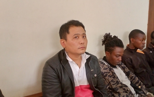 Chinese Pleads Guilty To Attacking Guard, Injuring His Thighs