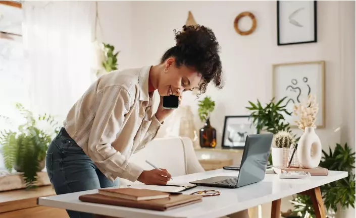 Why Your Resume Isn’t Getting Interviews: What Recruiters and Hiring Managers Really Look For
