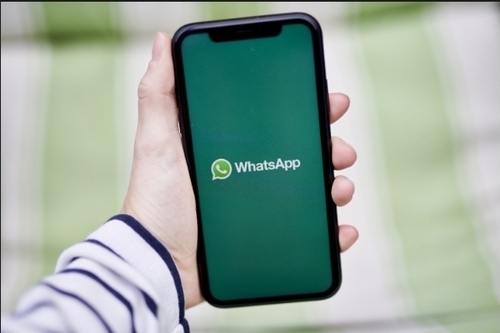 WhatsApp Now Lets Users Create Groups Without Names