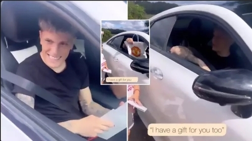 Alejandro Garnacho Surprises Young Man Utd Fans With New Shirt 