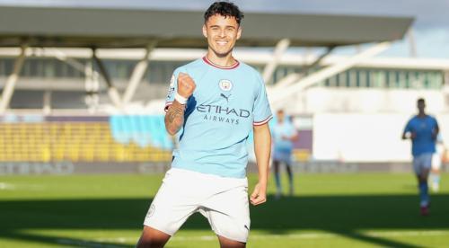 Robertson Becomes Third Generation Of Family To play for Australia