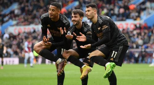 Title Race Swings Again As Arsenal Win, Man City Slip Up