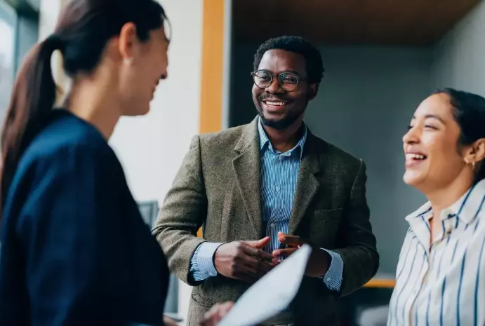 How to Reconnect With an Old Professional Contact