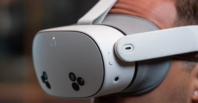 Meta Shuts Down Workrooms as VR Strategy Shifts
