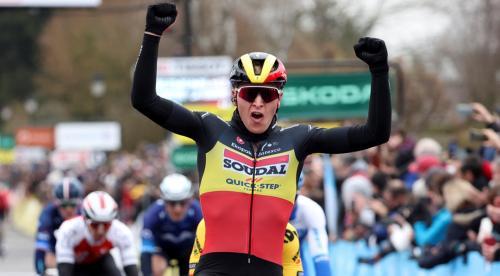 Merlier Wins Sprint Battle In Paris-Nice Opener