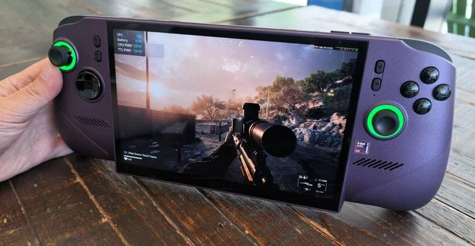 MSI Claw 8 AI Plus Review: The Next-Gen Handheld Gaming PC with Intel Power