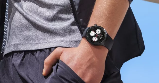 Moto Watch Redefines Battery Life at CES