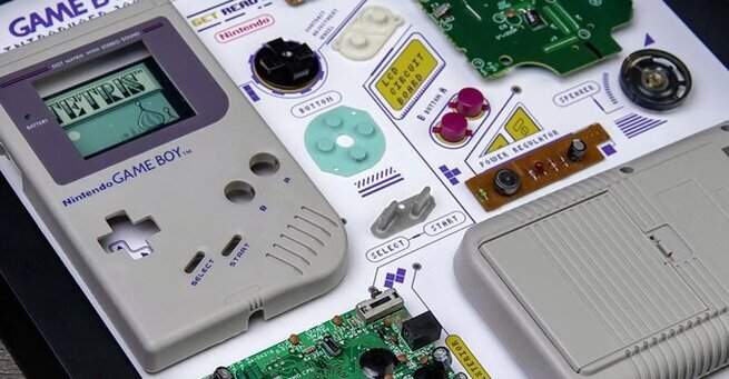 Father’s Day Deal: Up to 40% Off Grid’s Framed Retro Gadgets