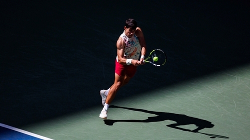 Alcaraz, Medvedev Advance; Jabeur Wins US Open Thriller