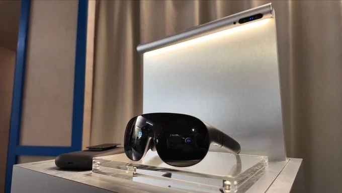 2026 VR Struggles but Meta VR Glasses Offer Hope