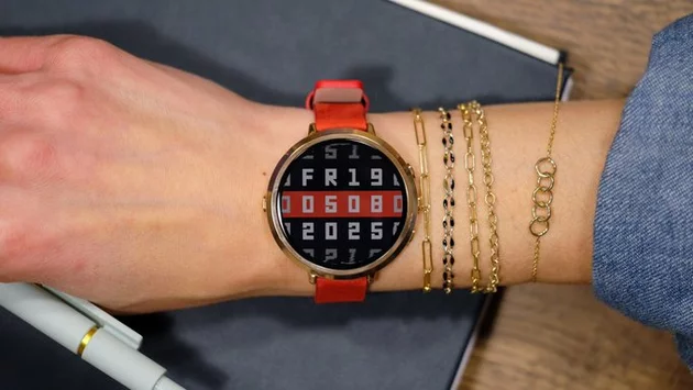 Pebble Round 2 Preorders Open