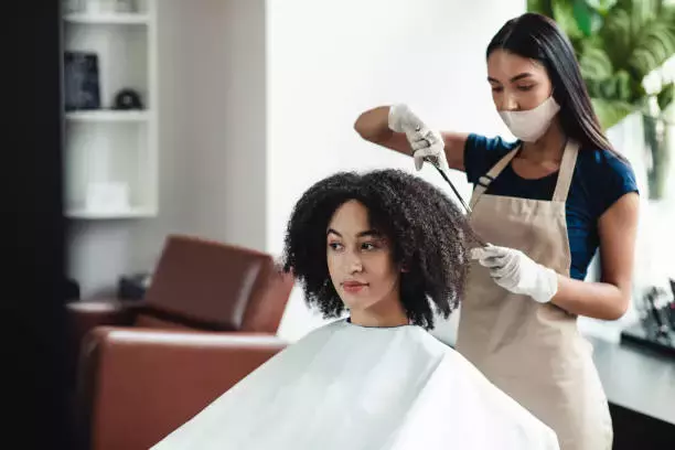 How to Achieve Professional Natural Hairstyles Without Damaging Your Hair