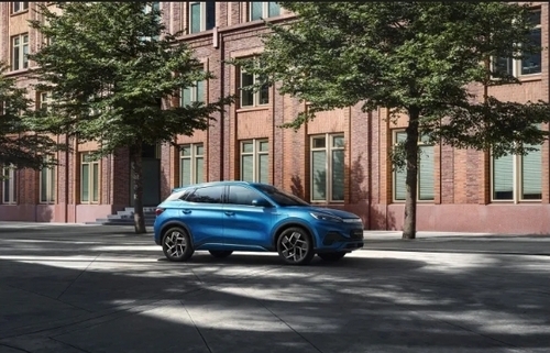 Powered By Electric Vehicle Growth, China Overtakes Japan As Biggest Auto Exporter