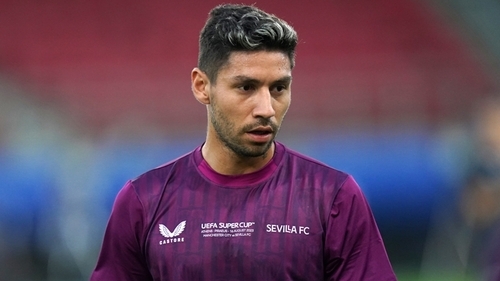 Nottingham Forest Sign Argentina's Montiel From Sevilla