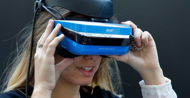Xbox Engineer Revives Windows Mixed Reality Headsets