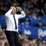 Dyche Bemoans Disallowed Goal In Fulham Loss