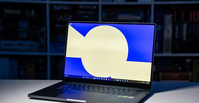Samsung Galaxy Book Pro 360: A MacBook Pro Clone That Misses the Mark